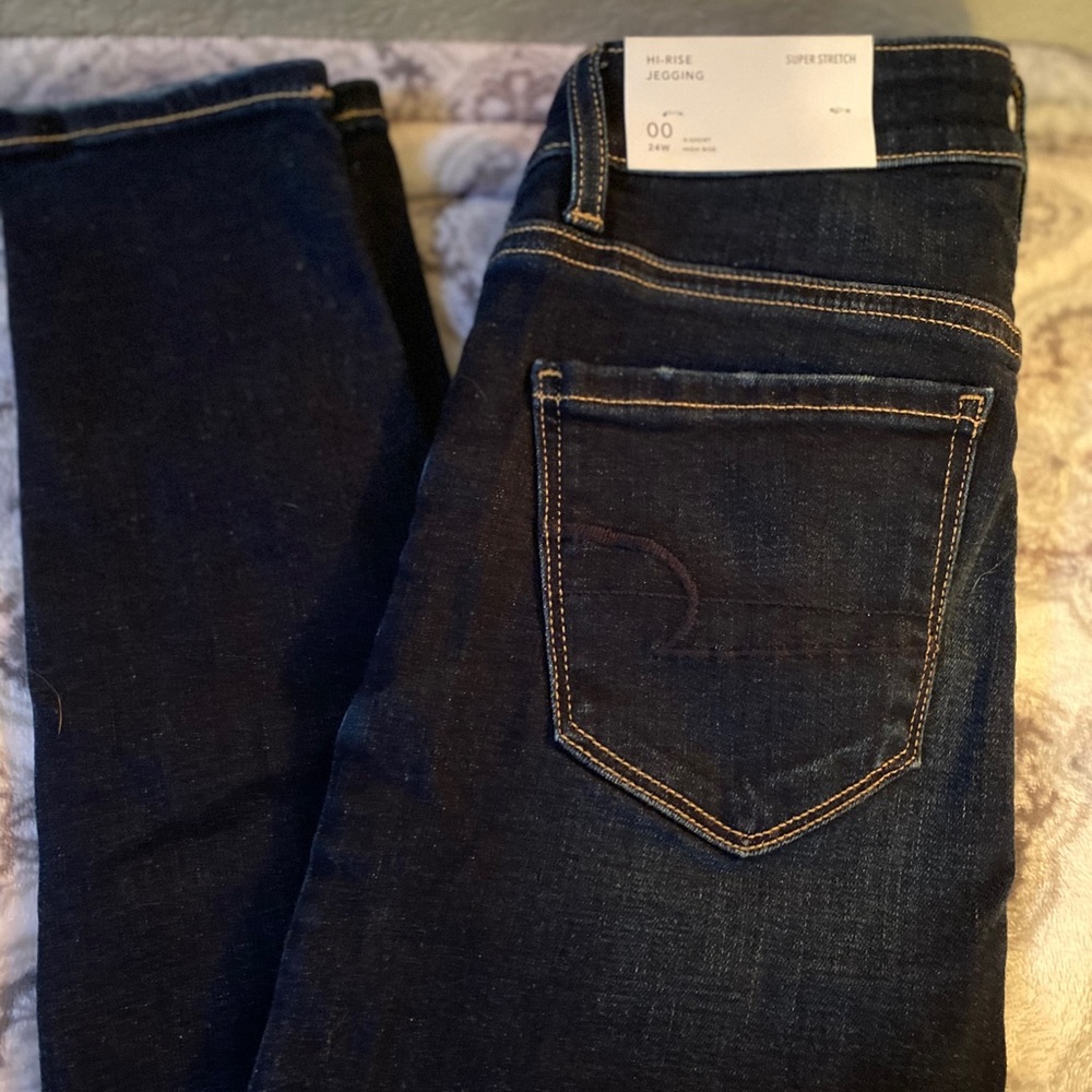 NWT American Eagle Jeans